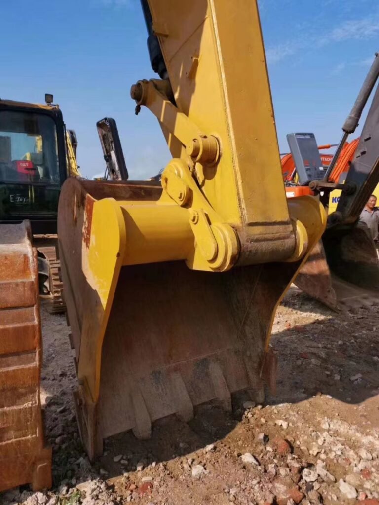 Mastering Maintenance and Upgrade Strategies for Used Excavators to Ensure Long-Term Efficient Operation