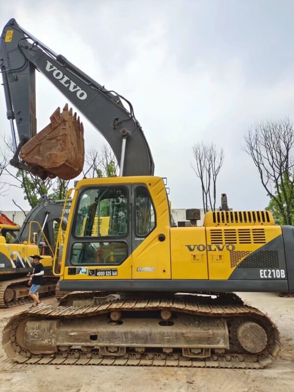 Volvo EC210B