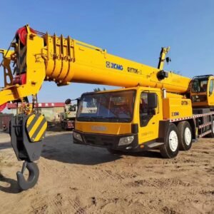 Used XCMG QY70K crane