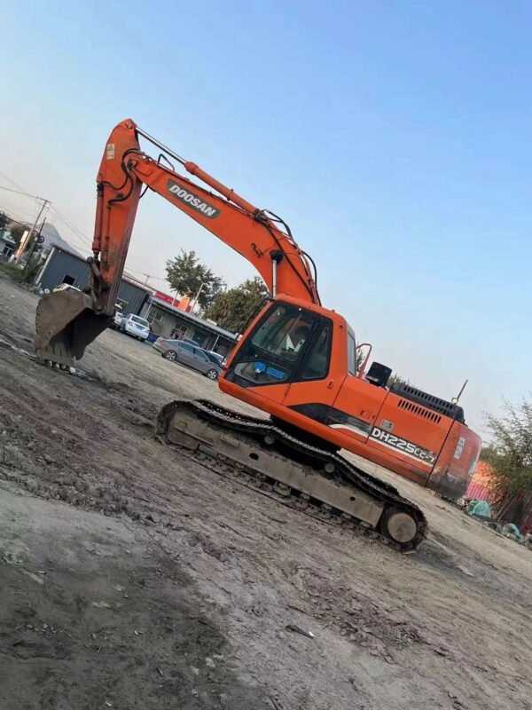 DOOSAN DH225LC-7